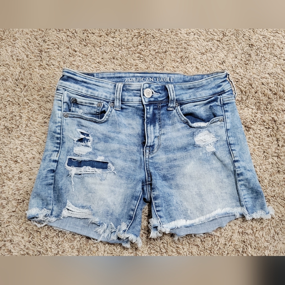 American Eagle Distressed Midi Short